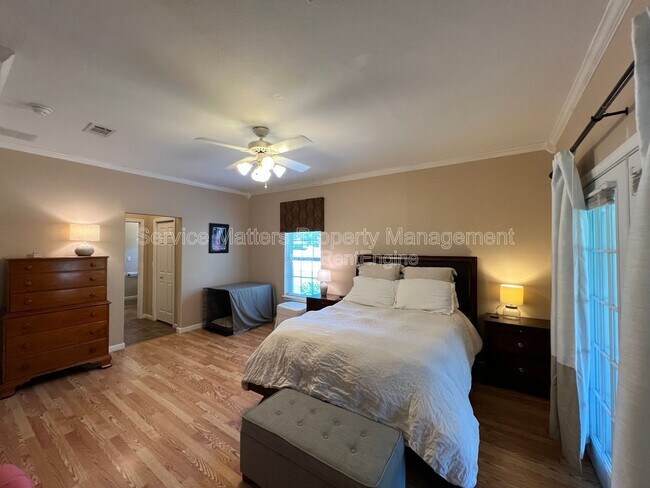 Building Photo - 3422 Festival Dr