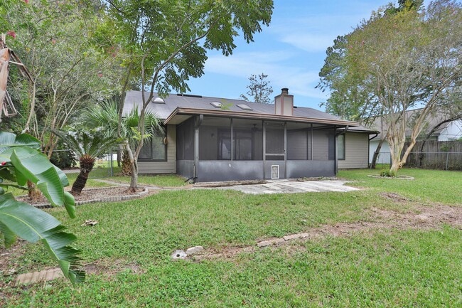 Building Photo - 11151 Stoney Point Ln W