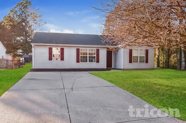 Building Photo - 3915 Cornus Ln