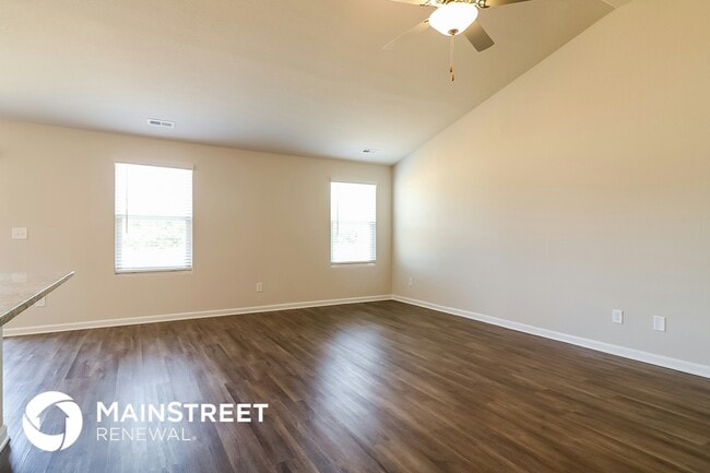 Building Photo - 421 Brisk Dr