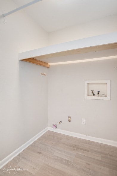 Building Photo - 9413 Garfield Dr