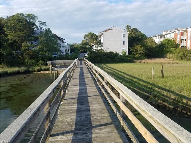 Dock - 2107 Pretty Lake Ave