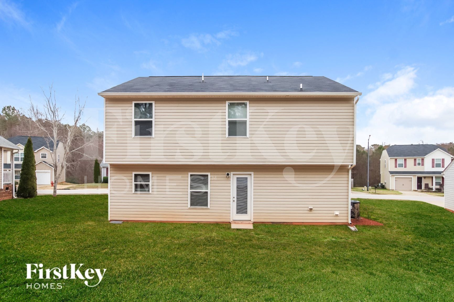 Building Photo - 358 Randolph Dr