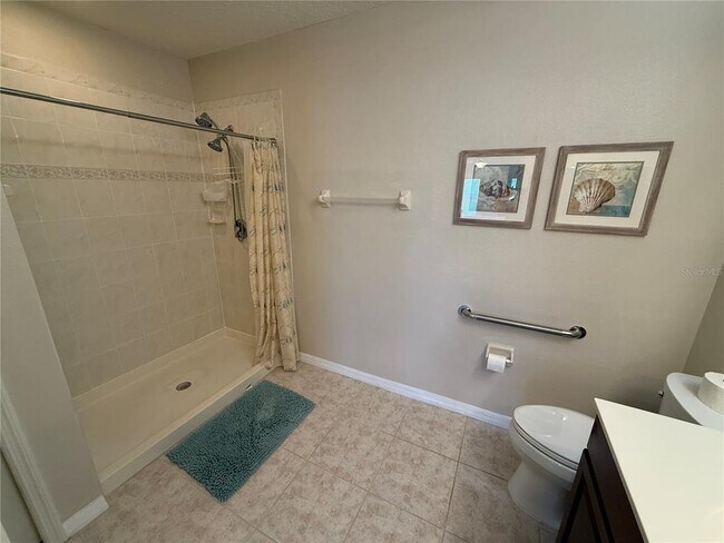 Building Photo - 800 Canopy Walk Ln