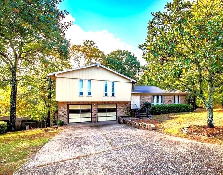 New Garage Door are on Order - 12805 Rivercrest Dr