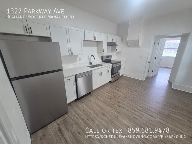 Building Photo - 1327 Parkway Ave