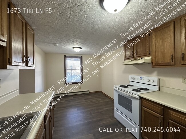 Building Photo - 1673 Tiki Ln