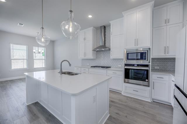 Building Photo - 8210 Cotton Patch Ln