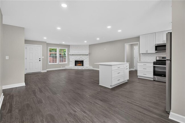 Building Photo - 1540 Spender Dr
