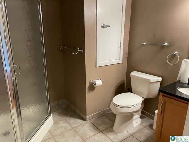 Building Photo - 11 W 2nd St