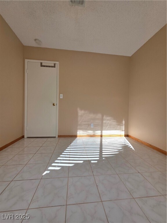 Building Photo - 422 Macbrey Dr