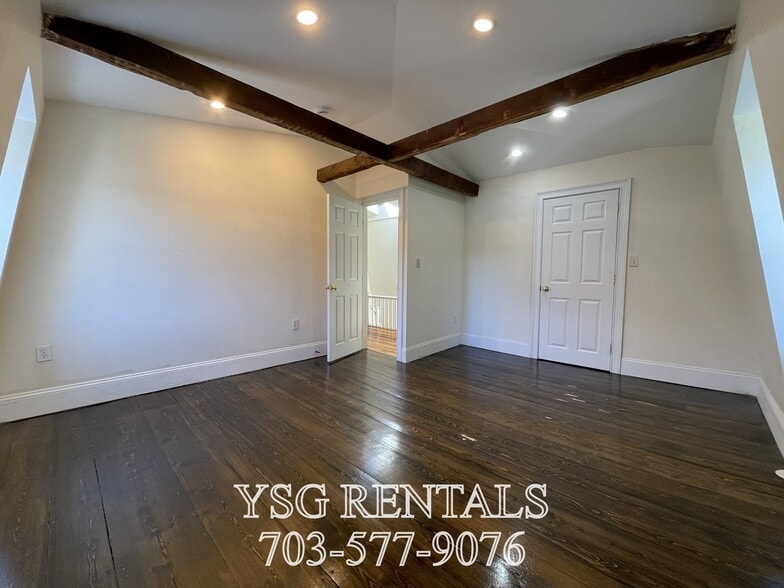 Building Photo - 8 Alleghany St