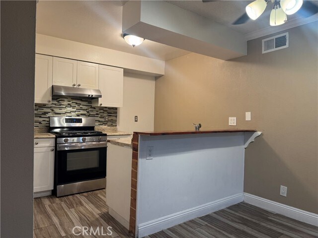 Building Photo - 1733 Normandy Pl