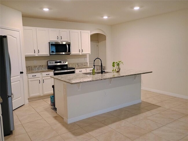 Building Photo - 3358 Eastgrove Ter