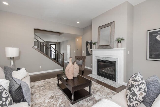 Building Photo - 2708 Brook Hill Ln