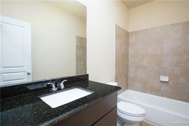 Building Photo - 36 Santa Inez St