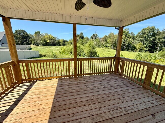 Building Photo - 174 Dewberry Rd
