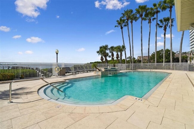 Building Photo - 4304 Bay Club Cir