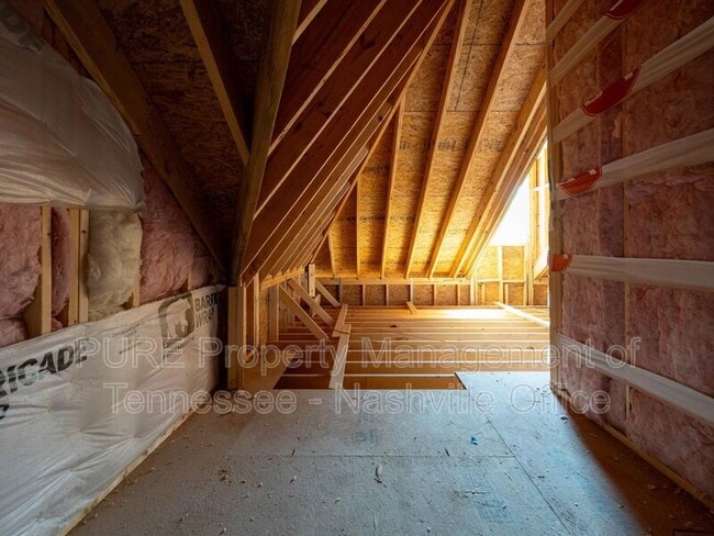 Building Photo - 631 Silva Ln