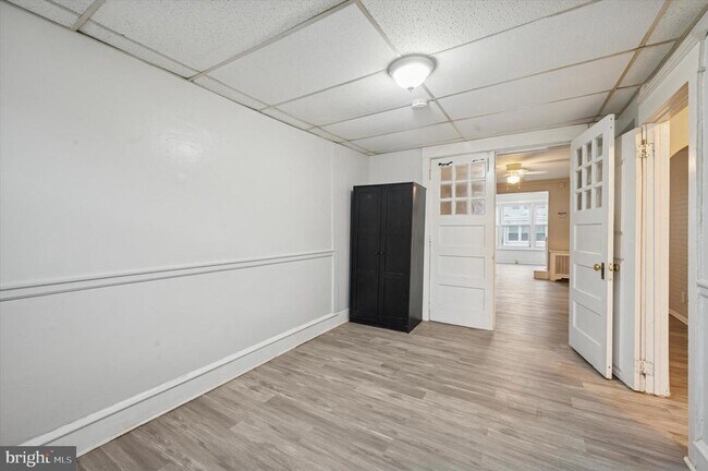 Building Photo - 6619 Guyer Ave