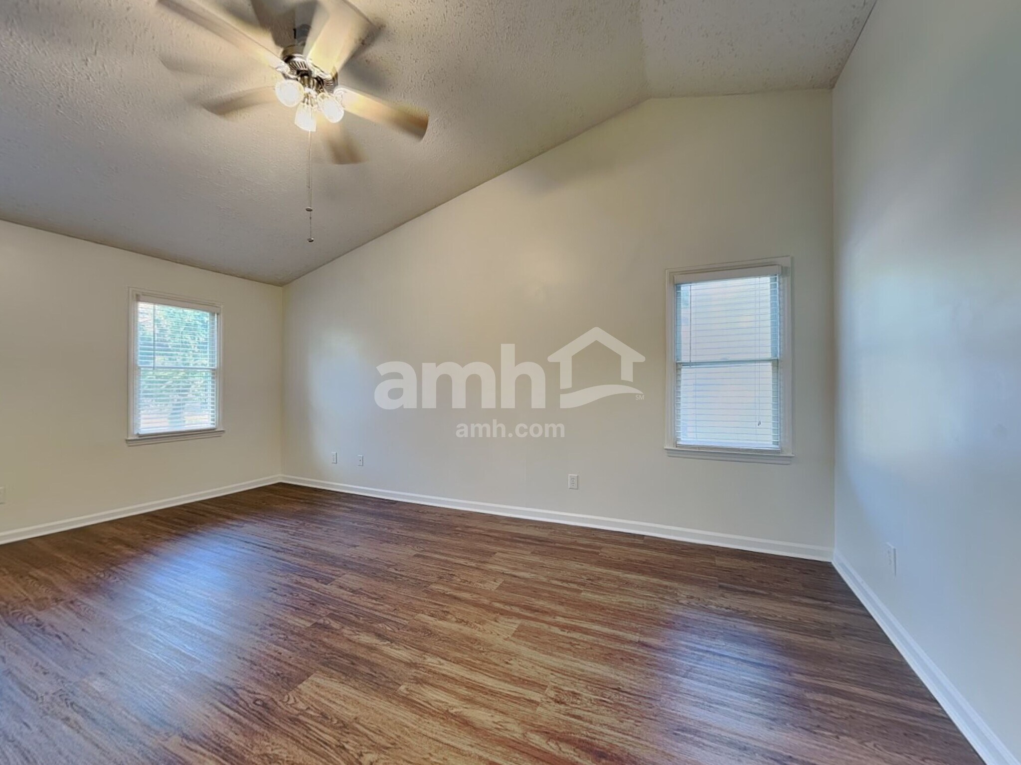 Building Photo - 5301 Wenesly Ct