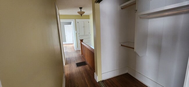 Primary Photo - 3 Bedroom 1.5 bath Duplex