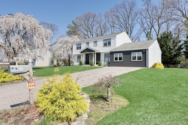 Building Photo - 10 Millbury St