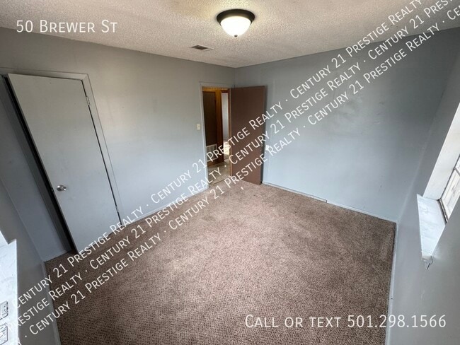 Building Photo - 50 Brewer St