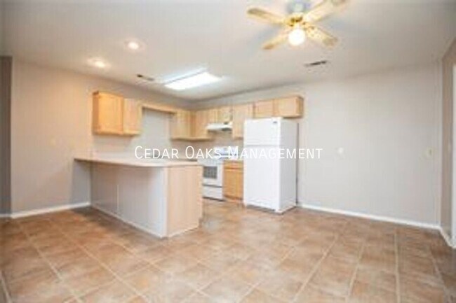 Building Photo - 172 Killdeer Dr