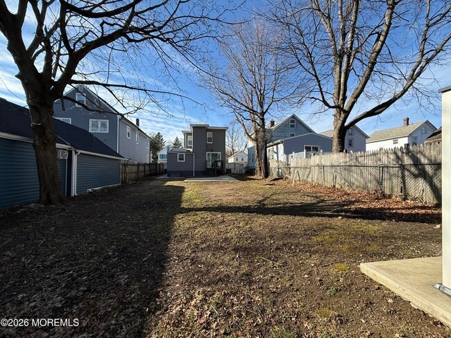 Building Photo - 30 Conover St