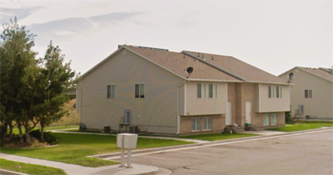 Building Photo - 1670 W 100 N