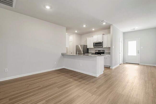 Building Photo - 8017 Alpine Bearberry Dr