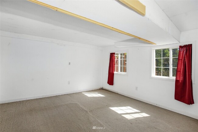 Building Photo - 5706 35th Ave NE