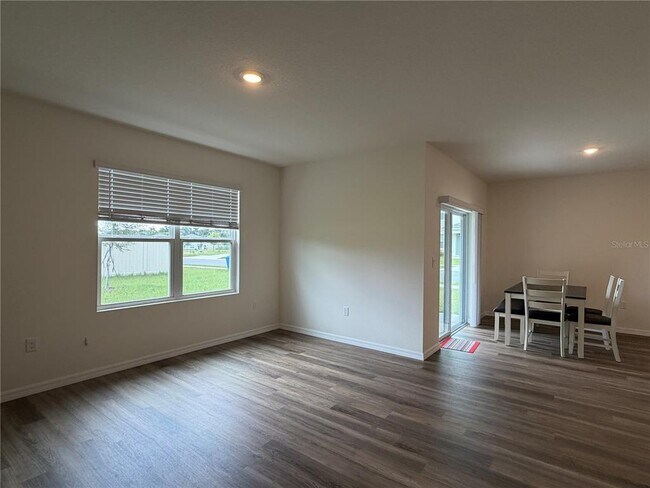 Building Photo - 3307 Wynwood Forest Dr