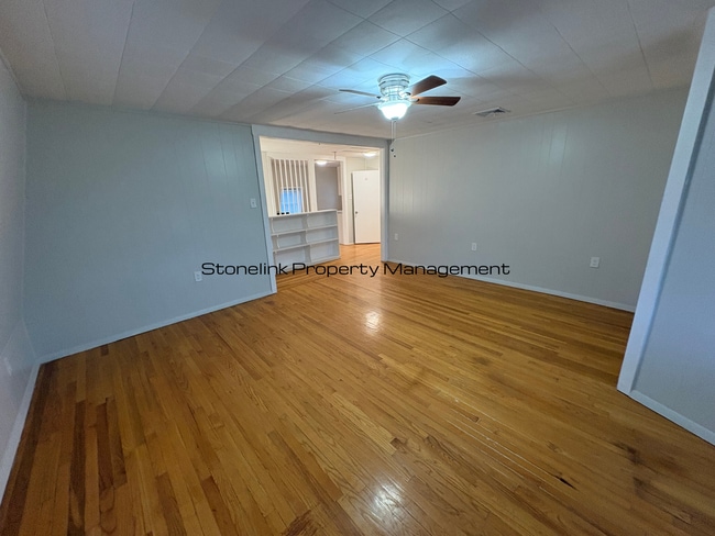 Building Photo - 51 Matilda St