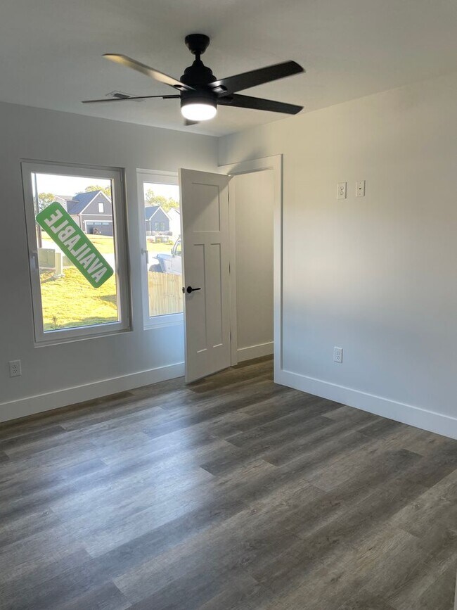 Building Photo - Beautiful Home for Rent – Modern Comforts & Great Features!