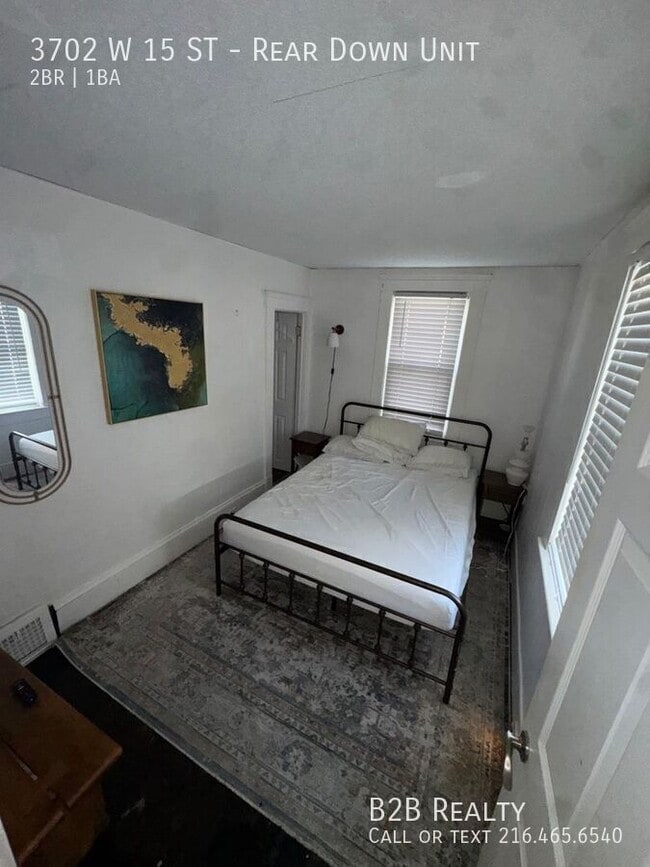 Building Photo - 3702 W 15th St