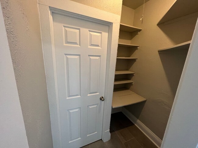 Building Photo - Renovated 2BR House