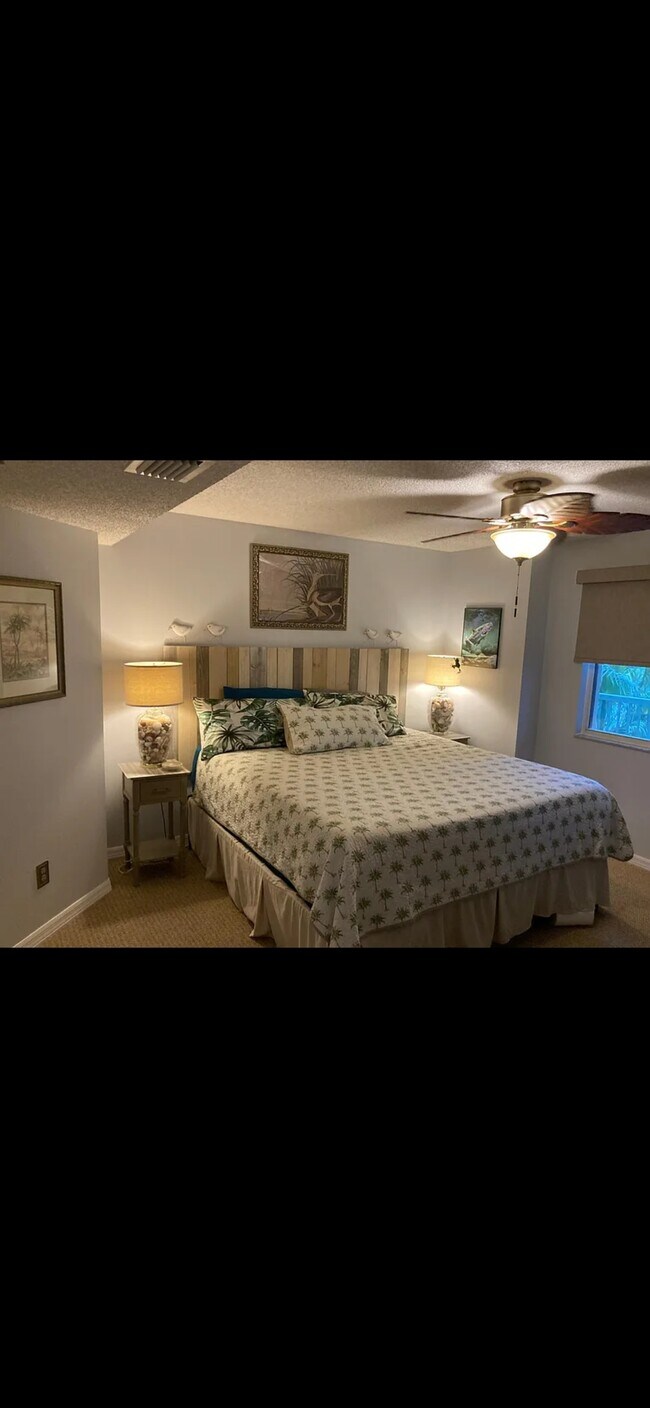 Building Photo - 2320 Terra Ceia Bay Blvd