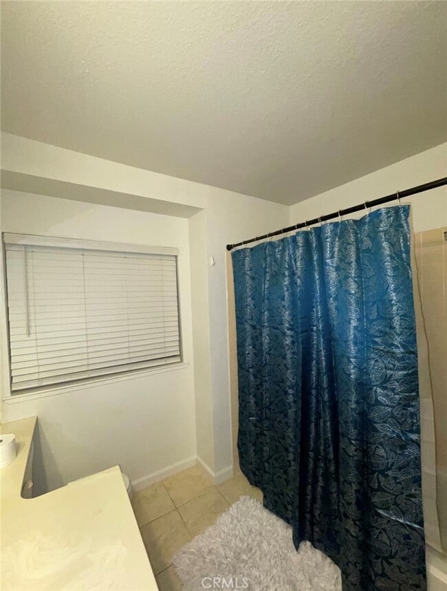 Building Photo - 8149 Glen Alta Way