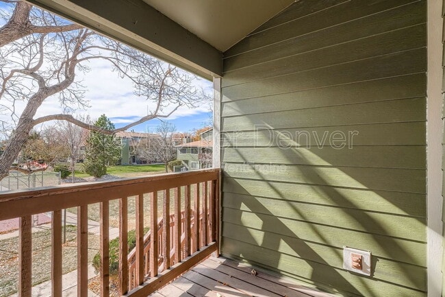 Building Photo - 540 S Forest St