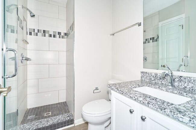 Building Photo - Updated Ranch with Deck in Pike Twp