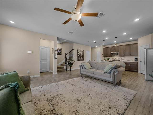 Building Photo - 2745 Acadia Dr