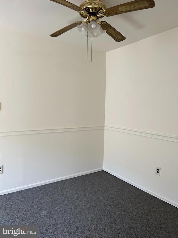 Building Photo - 2410 David Dr