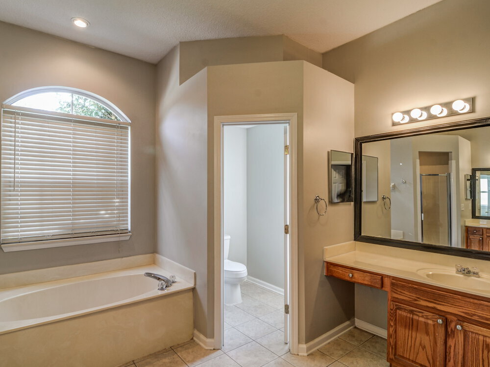 Building Photo - 412 Sparrow Branch Cir