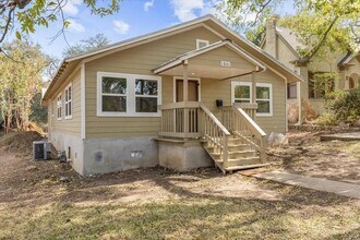 Building Photo - 1801 Travis Heights Blvd