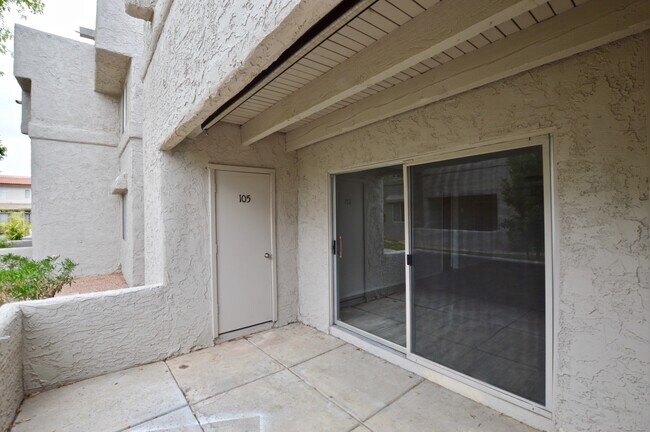 Building Photo - 4444 E Paradise Village Pky N