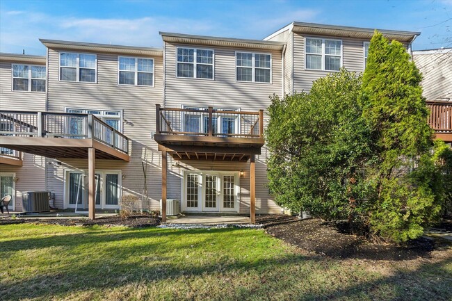 Building Photo - New Townhome in North Wilmington