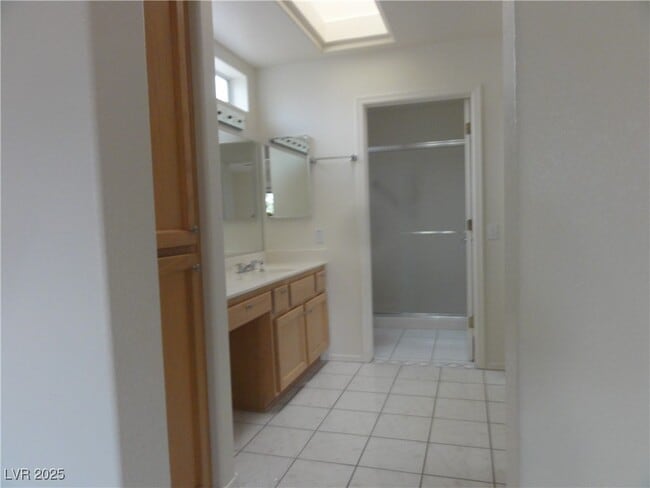 Building Photo - 2730 Darby Falls Dr