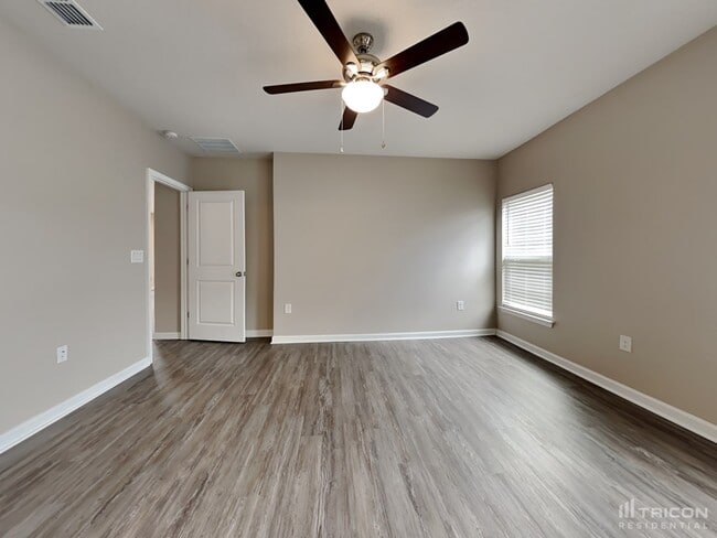 Building Photo - 1523 Scrub Jay Ct
